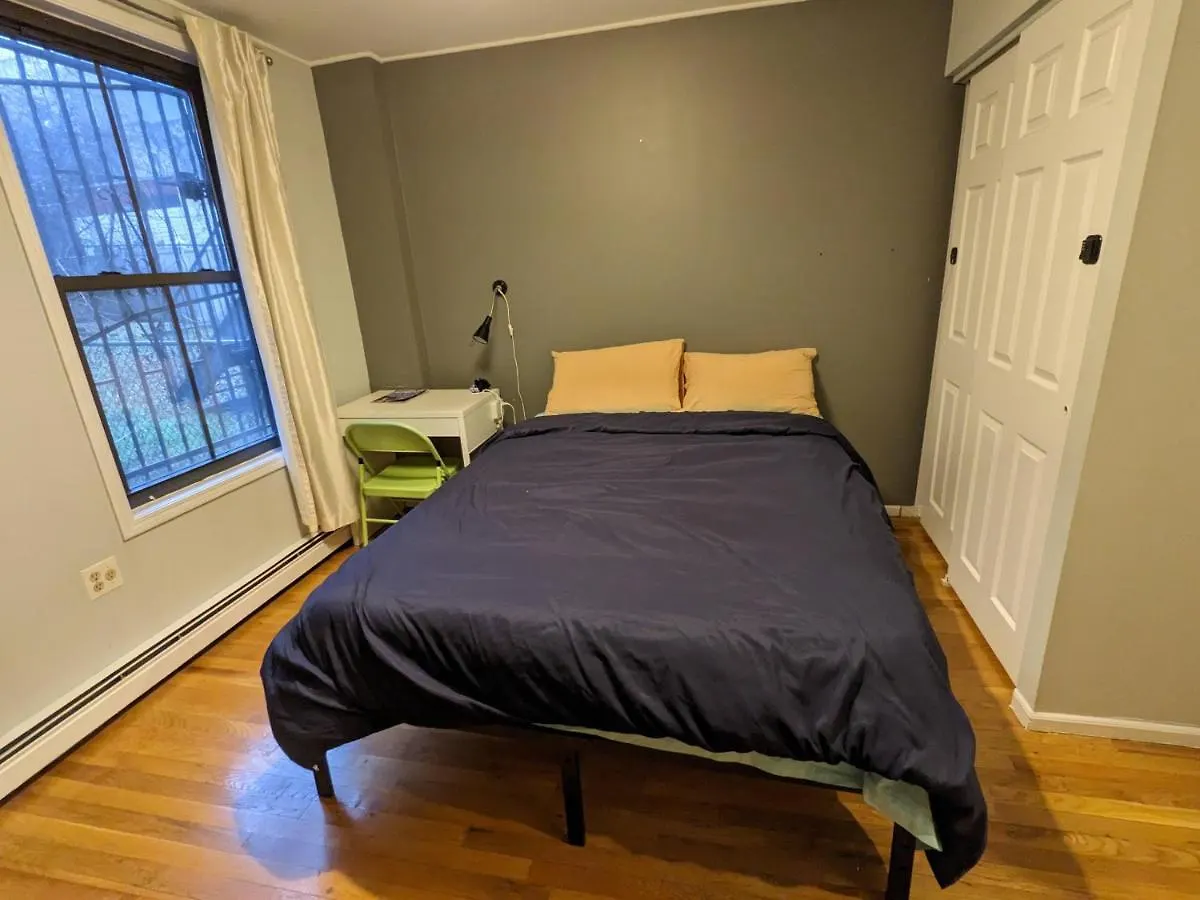 דירות ניו יורק Fawlty Towers In Williamsburg ארצות הברית
