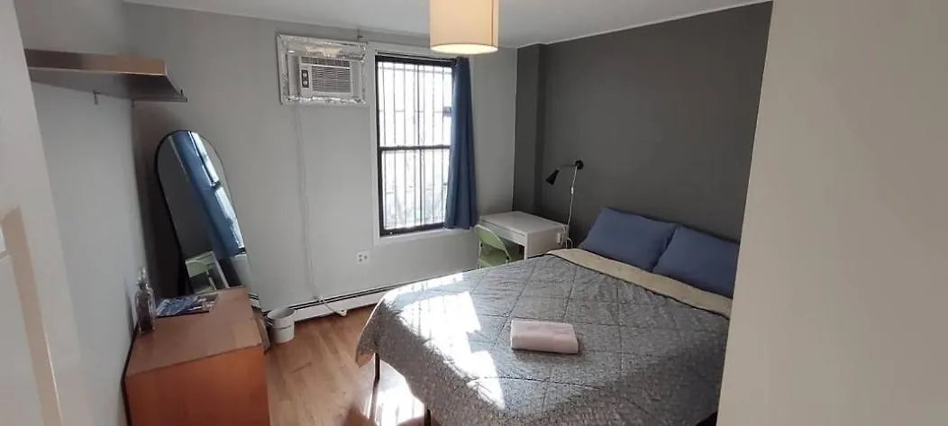 Fawlty Towers In Williamsburg Appartement New York